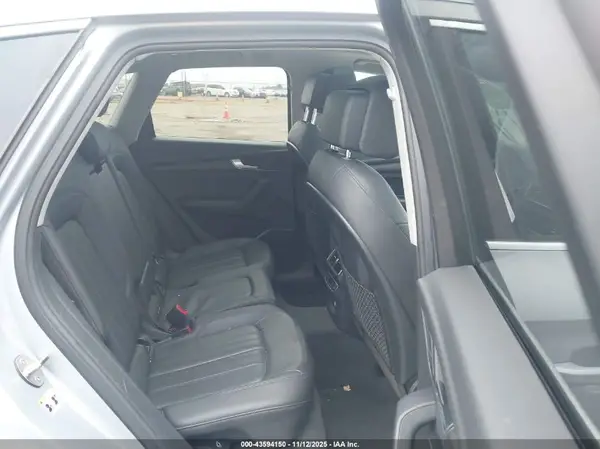 WA1CNAFYXJ2079775 2018 AUDI Q5 - Image 8