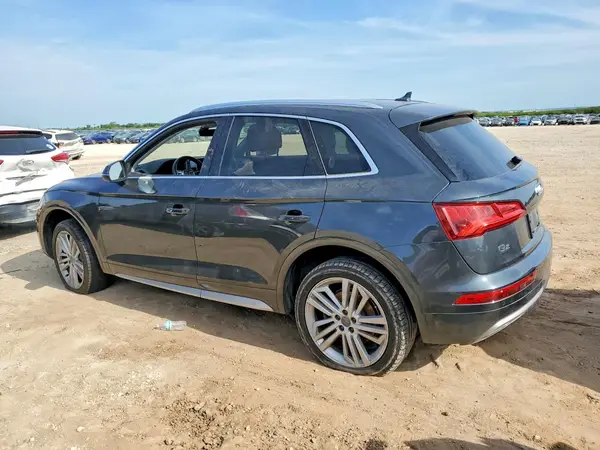 WA1CNAFYXJ2085253 2018 AUDI Q5 - Image 2