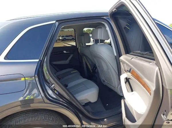 WA1CNAFYXJ2224829 2018 AUDI Q5 - Image 8