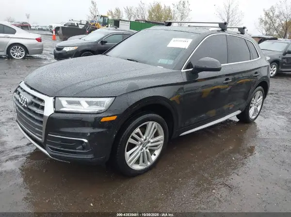 WA1CNAFYXJ2225818 2018 AUDI Q5 - Image 2