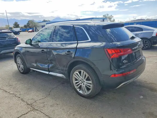 WA1CNAFYXK2062542 2019 AUDI Q5 - Image 2