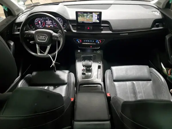 WA1CNAFYXK2079910 2019 AUDI Q5 - Image 8