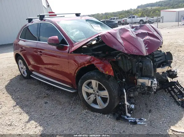 WA1CNAFYXK2113330 2019 AUDI Q5 - Image 1