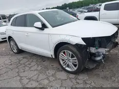 WA1CNBFY1J2089424 2018 AUDI Q5