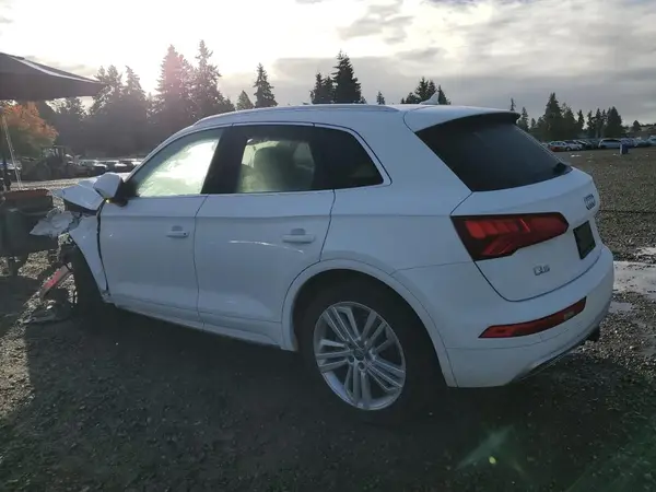 WA1CNBFY1J2145412 2018 AUDI Q5 - Image 2