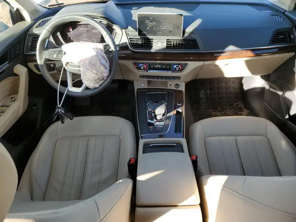 WA1CNBFY2L2101194 2020 AUDI Q5 - Image 8