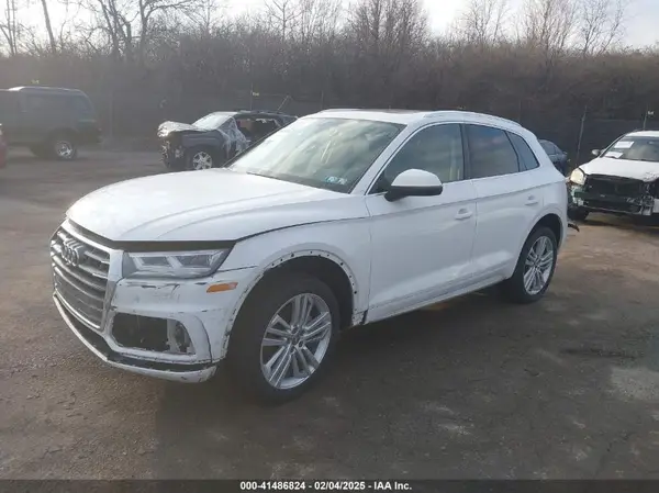 WA1CNBFY5J2224257 2018 AUDI Q5 - Image 2