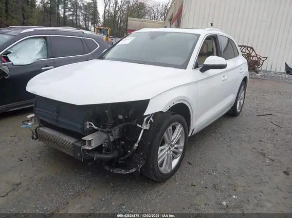 WA1CNBFY6K2088528 2019 AUDI Q5 - Image 2