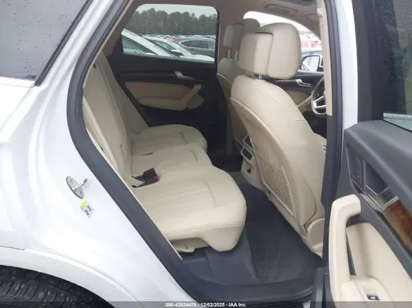 WA1CNBFY6K2088528 2019 AUDI Q5 - Image 8