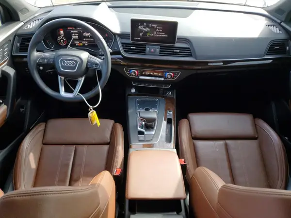 WA1CNBFY7L2089415 2020 AUDI Q5 - Image 8