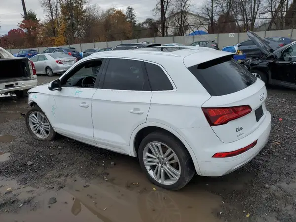 WA1CNBFY8J2016907 2018 AUDI Q5 - Image 2