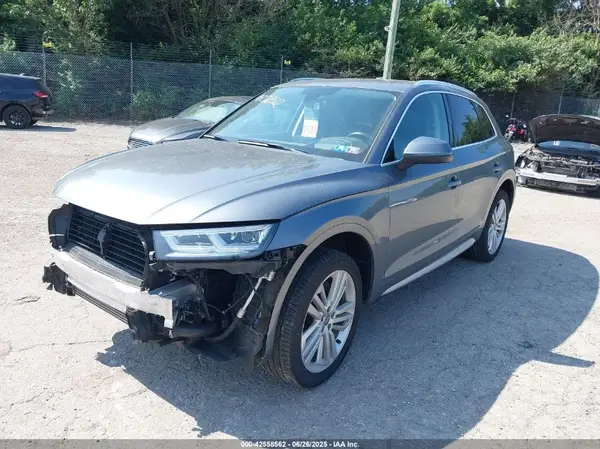 WA1CNBFYXJ2055921 2018 AUDI Q5 - Image 2