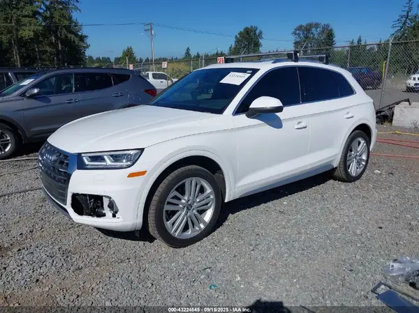 WA1CNBFYXJ2117916 2018 AUDI Q5 - Image 2