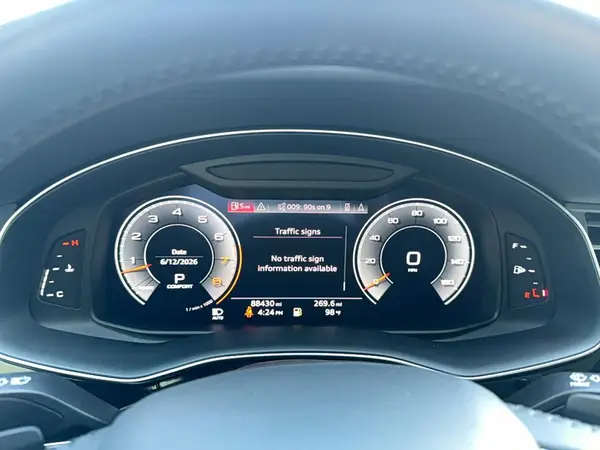 WA1CVAF10KD005323 2019 AUDI Q8 - Image 8