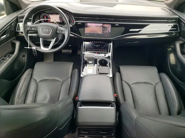 WA1CVAF10KD008626 2019 AUDI Q8 - Image 8