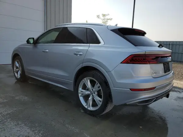 WA1CVAF11KD018324 2019 AUDI Q8 - Image 2