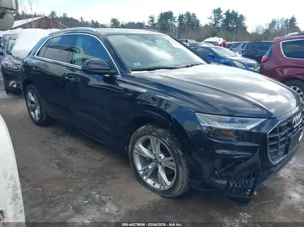 WA1CVAF11KD027430 2019 AUDI Q8 - Image 1