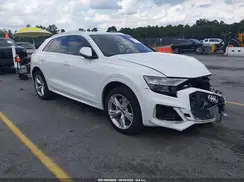 WA1CVAF12KD005131 2019 AUDI Q8
