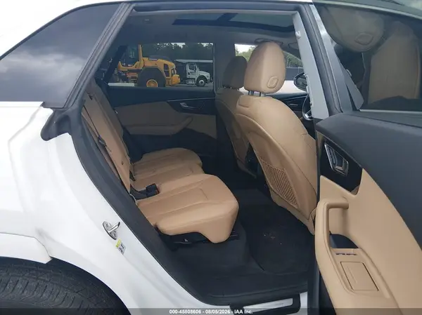 WA1CVAF12KD005131 2019 AUDI Q8 - Image 8