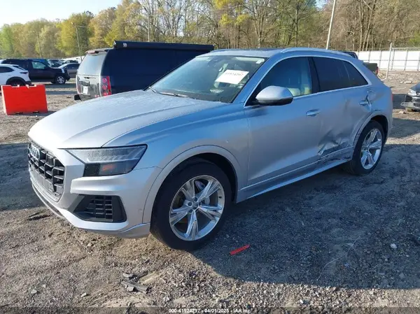 WA1CVAF12LD009942 2020 AUDI Q8 - Image 2