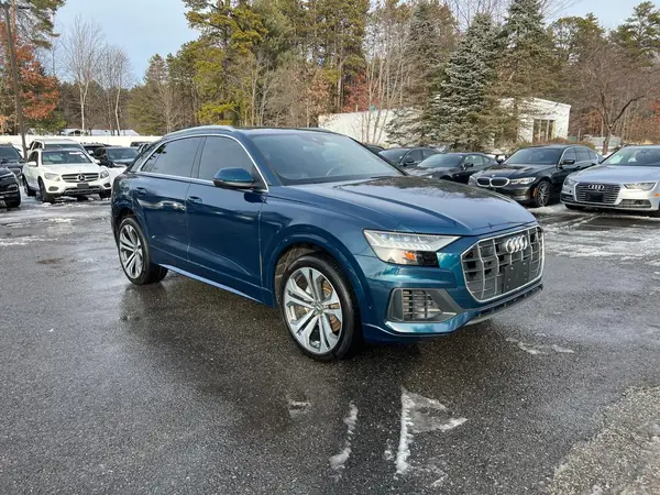 WA1CVAF13KD015103 2019 AUDI Q8 - Image 1