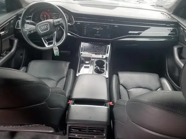 WA1CVAF13KD045377 2019 AUDI Q8 - Image 8