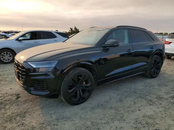 WA1CVAF14KD015059 2019 AUDI Q8 - Image 1