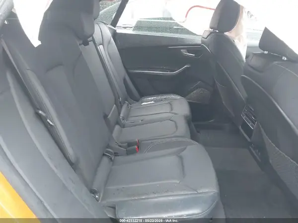WA1CVAF15KD008797 2019 AUDI Q8 - Image 8