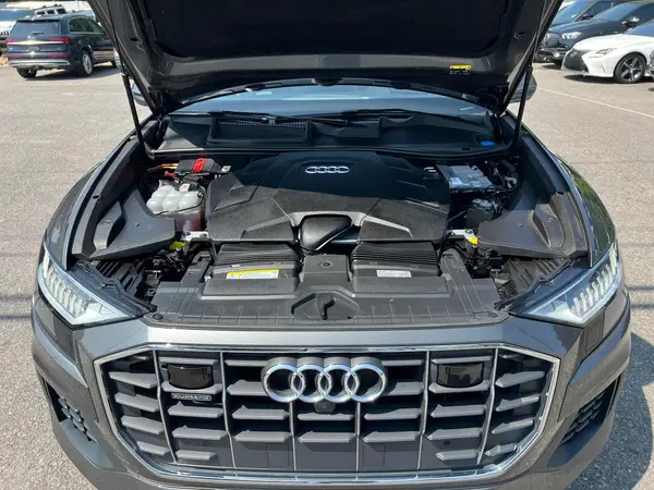 WA1CVAF15KD015619 2019 AUDI Q8 - Image 8