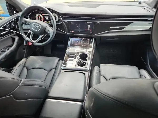 WA1CVAF16MD030309 2021 AUDI Q8 - Image 8