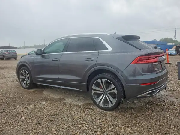 WA1CVAF17KD044829 2019 AUDI Q8 - Image 2