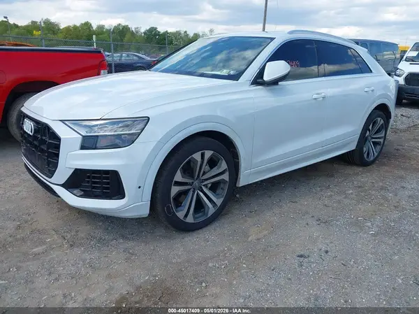 WA1CVAF18KD004503 2019 AUDI Q8 - Image 2