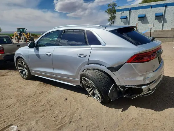 WA1CVAF18KD009510 2019 AUDI Q8 - Image 2