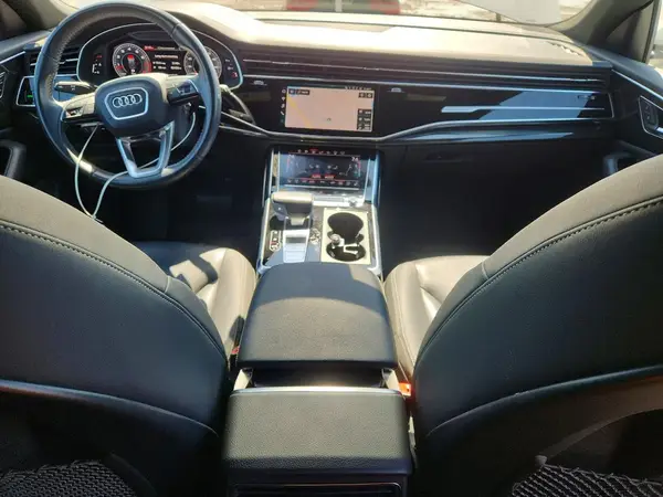 WA1CVAF18KD014559 2019 AUDI Q8 - Image 8