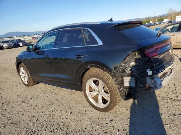 WA1CVAF19KD013064 2019 AUDI Q8 - Image 2