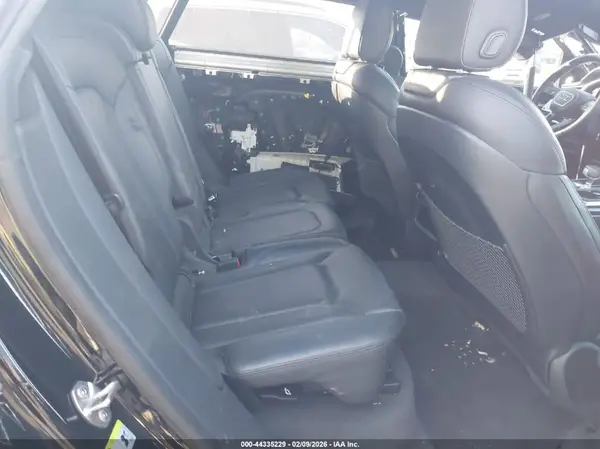 WA1CVAF19KD045397 2019 AUDI Q8 - Image 8