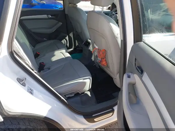 WA1CVAFP3GA050639 2016 AUDI Q5 - Image 8