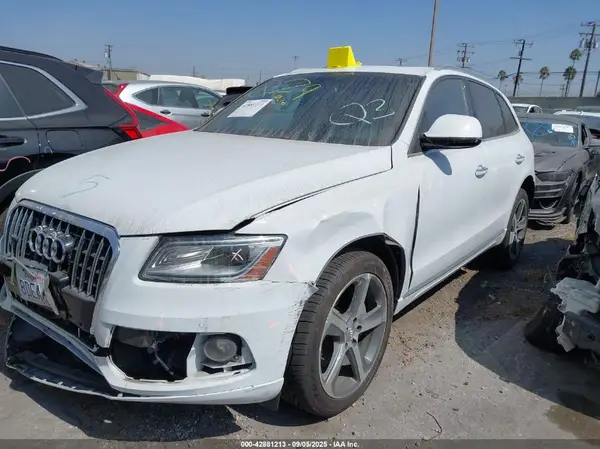 WA1CVAFP4GA037222 2016 AUDI Q5 - Image 2