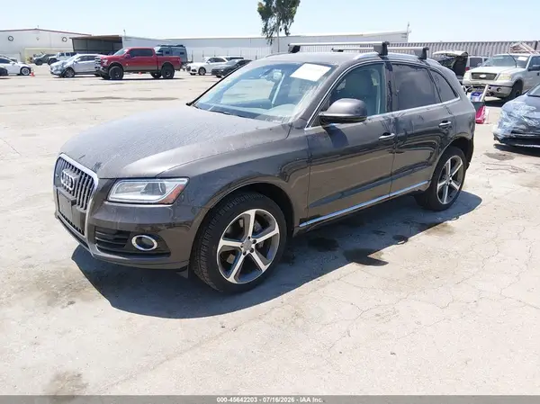 WA1CVAFPXGA033773 2016 AUDI Q5 - Image 2