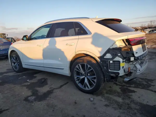 WA1CVBF11RD003841 2024 AUDI Q8 - Image 2