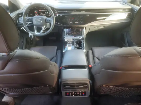 WA1CVBF16ND004977 2022 AUDI Q8 - Image 8