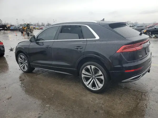 WA1CVBF17KD033495 2019 AUDI Q8 - Image 2