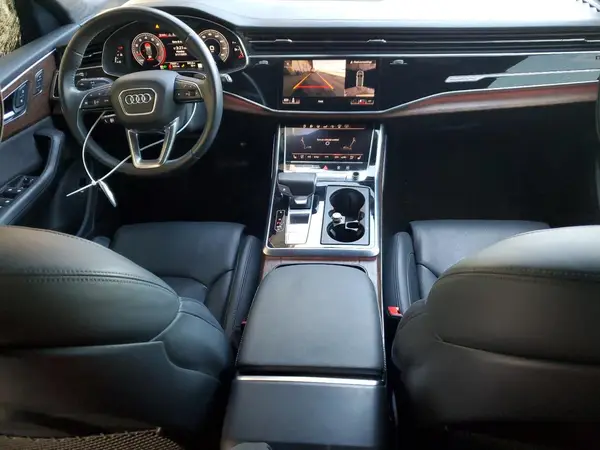WA1CVBF19KD013040 2019 AUDI Q8 - Image 8