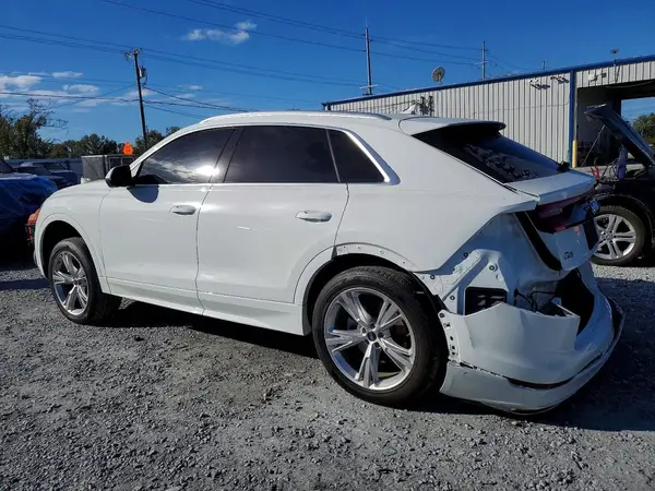 WA1CVBF1XPD029061 2023 AUDI Q8 - Image 2