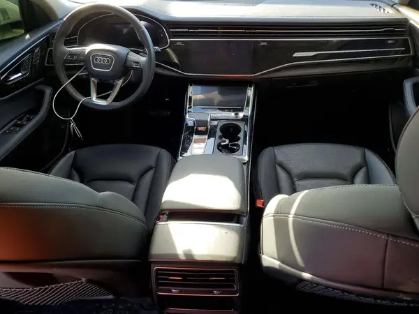 WA1CVBF1XPD029061 2023 AUDI Q8 - Image 8