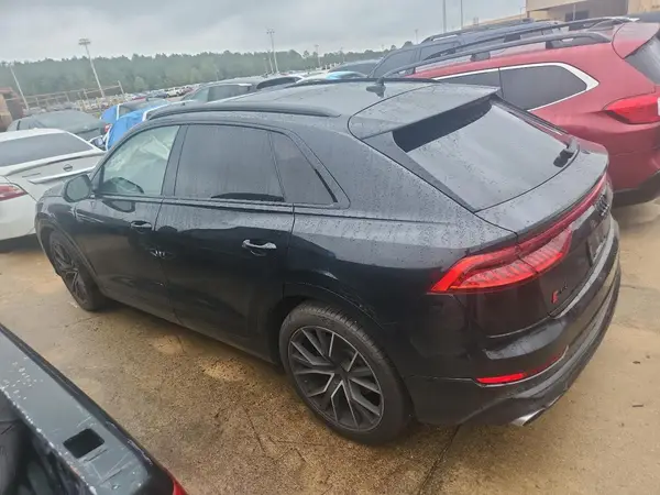 WA1CWBF10ND010223 2022 AUDI SQ8 - Image 2