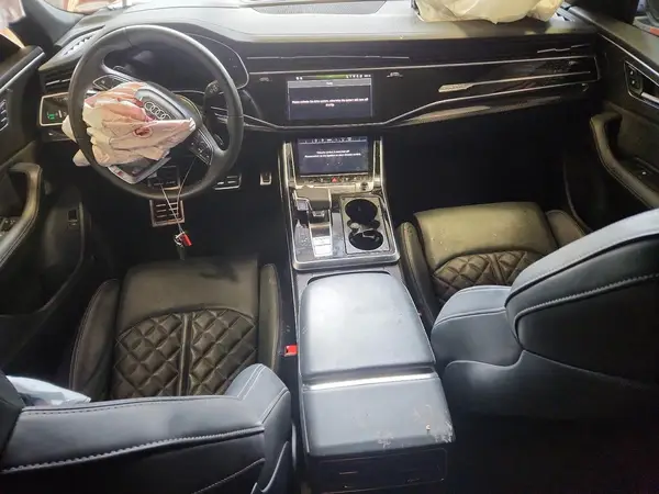 WA1CWBF10ND017091 2022 AUDI SQ8 - Image 8