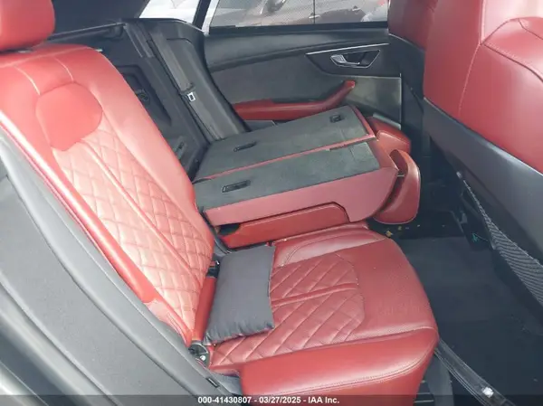 WA1CWBF11ND017665 2022 AUDI SQ8 - Image 8