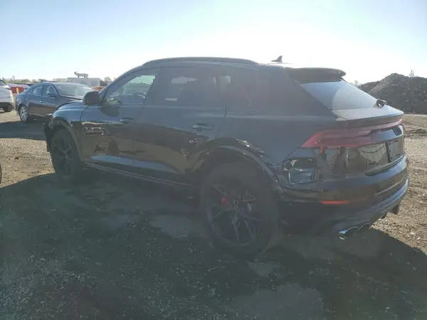 WA1CWBF12ND014645 2022 AUDI SQ8 - Image 2