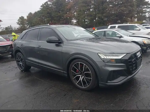 WA1CWBF12ND030375 2022 AUDI SQ8